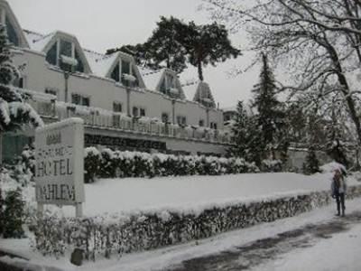 Apartment-Hotel-Dahlem เบอร์ลิน ภายนอก รูปภาพ