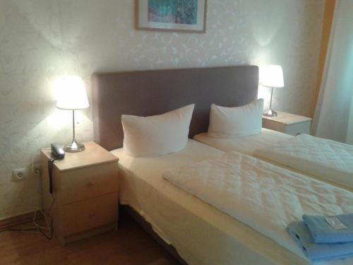 Apartment-Hotel-Dahlem เบอร์ลิน ภายนอก รูปภาพ